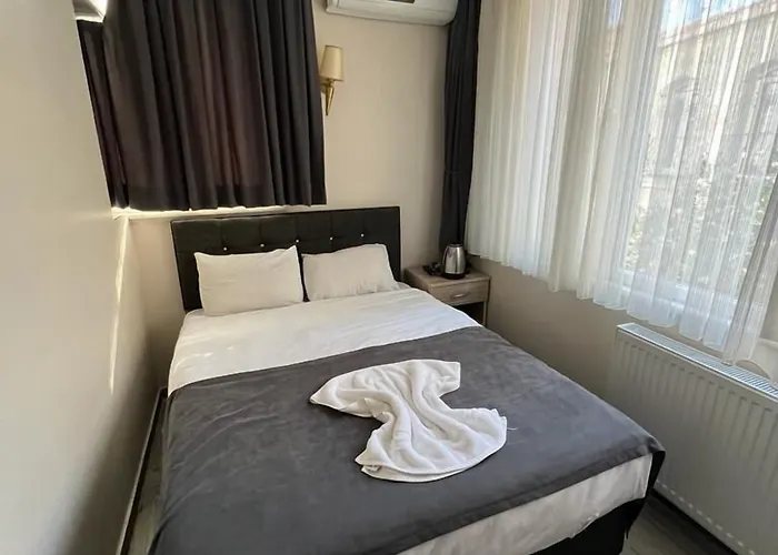 Oren Hotel Istanboel